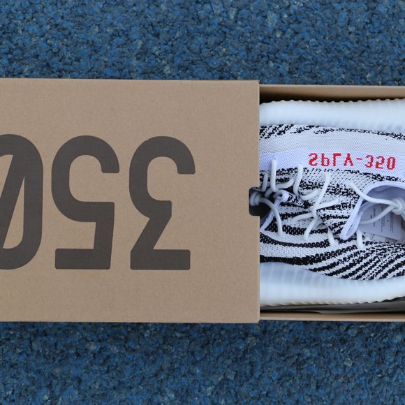 Adidas Yeezy Boost 350 V2 Zebra - CP9654 Size 9 main image 4